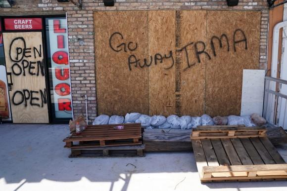 A boarded up business is pictured in advance of Hurricane Irma's expected arrival in Fort Lauderdale, Florida, U.S., September 8, 2017. (Reuters/Carlo Allegri)