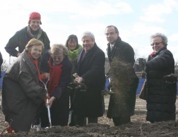 Officials and private financial contributors break ground on the $70 million lakeside project at Prospect Park. (Tara MacIsaac/The Epoch Times) Officials and private financial contributors break ground on the $70 million lakeside project at Prospect Park. (Tara MacIsaac/The Epoch Times)
