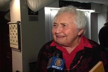 Simma Holt, former MP and journalist, at Shen Yun Performing Arts (The Epoch Times) Simma Holt, former MP and journalist, at Shen Yun Performing Arts (The Epoch Times)