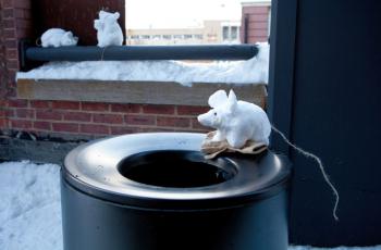 SNOW RAT: A playful and cold take on the ubiquitous New York City rat. (Amal Chen/The Epoch Times)