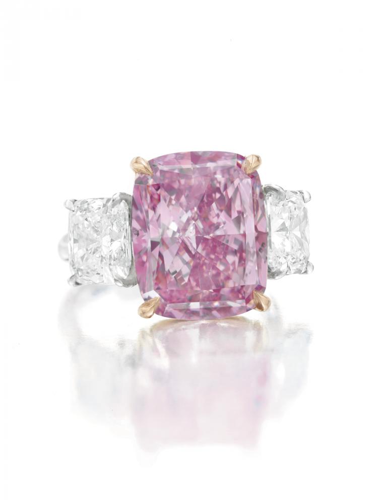 The 10-carat pink-purple diamond worth an estimated $15 million that went unsold at a Christie's auction on Tuesday. (Courtesy of Christie's)