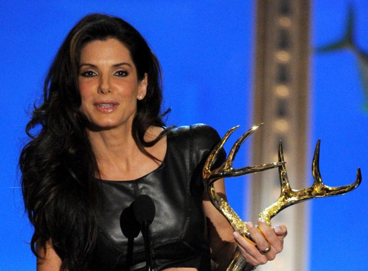 Actress Sandra Bullock receives the Troops Choice Award onstage during Spike TV's 4th Annual 'Guys Choice Awards' held at Sony Studios on June 5, 2010 in Los Angeles, California. 'Guys Choice' premieres June 20, 2010. (Kevin Winter/Getty Images)