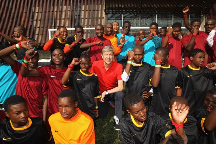 Arsene Wenger visits the Nike community training centre in Soweto on June 10, 2010 in Johannesburg, South Africa. (Ezra Shaw/Getty Images for Nike)