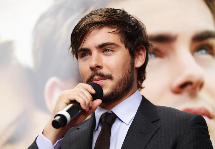 Zac Efron arrives at the Australian premiere of 'Charlie St Cloud' on Sept. 19 in Sydney, Australia. (Brendon Thorne/Getty Images)