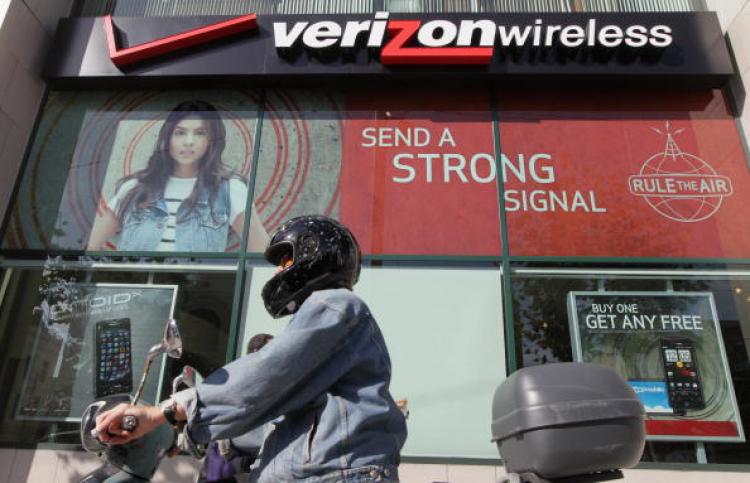 Verizon Wireless introduced 4g service to its customers on Dec. 3. (Justin Sullivan/Getty Images)