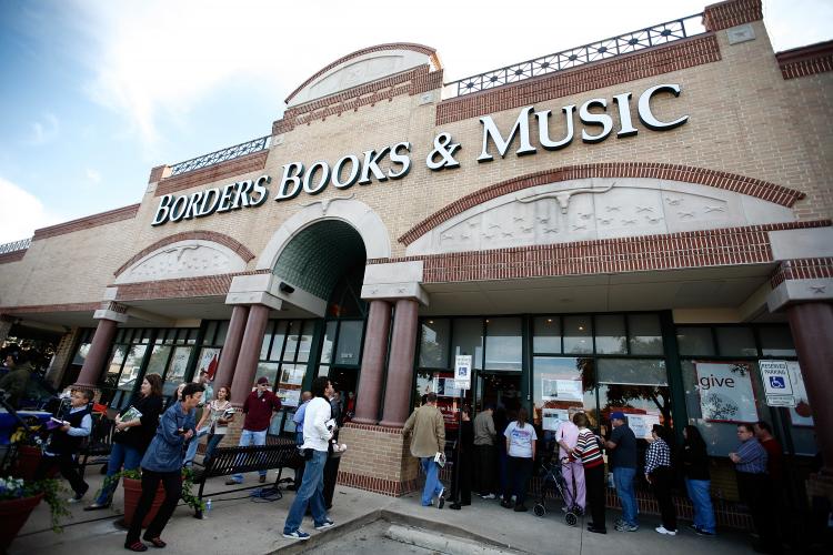 A Borders store in Dallas. Borders is mulling over whether or not they are going to file for bankruptcy, media reports said on Tuesday. (Tom Pennington/Getty Images)