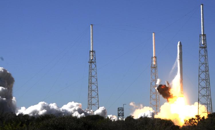 SpaceX's Falcon 9 rocket lifts off on Dec. 8 from launch pad 40 at Cape Canaveral, Florida. (Bruce Weaver/AFP/Getty Images)