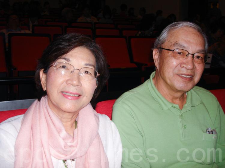 Mr. Fu Singsan along with his wife attended the Shen Yun show in Tainan, on April 13. (Sun Guoying/The Epoch Times)