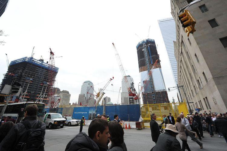 In the wake of the death of al-Qaeda leader Osama bin Laden, President Barack Obama will visit ground zero in New York City on Thursday. (Michael Loccisano/Getty Images)