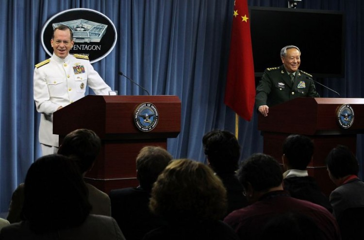 U.S. Chairman of the Joint Chiefs of Staff Admiral Mike Mullen (L) and Chief of the General Staff of People's Liberation Army of China General Chen Bingde (R) speak to the media during a news briefing May 18, 2011 at the Pentagon in Arlington, Virginia. (AFP/Getty Images)