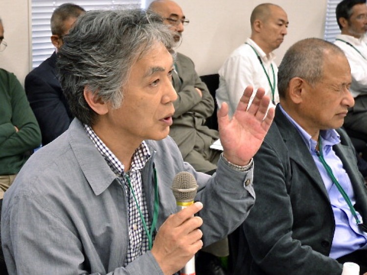 A group of retired Japanese nuclear and civil engineers are hoping to report back for duty for one last mission to stabilize the radiation-leaking Fukushima atomic power plant.  (Yoshikazu Tsuno/AFP/Getty Images)