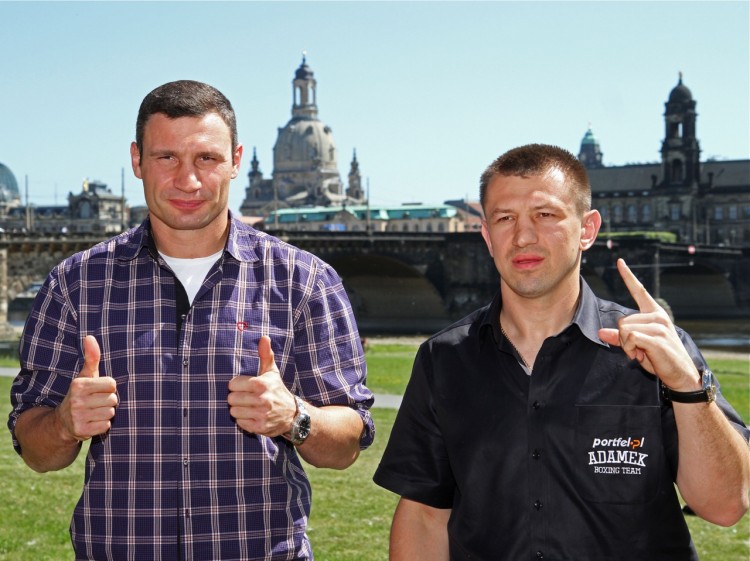 Vitali Klitschko of Ukraine (L) and Tomasz Adamek of Poland pose after a press conference at Westin Bellevue hotel, on May 25, 2011, in Dresden, Germany.  (Bongarts/Getty Images)