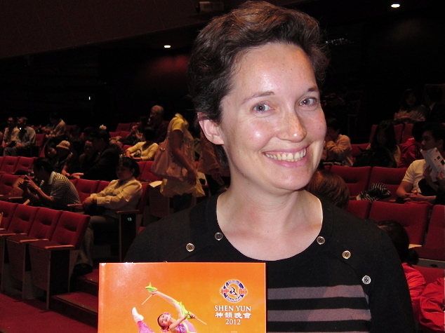 Ms. Jessica Taylor attends Shen Yun Performing Arts