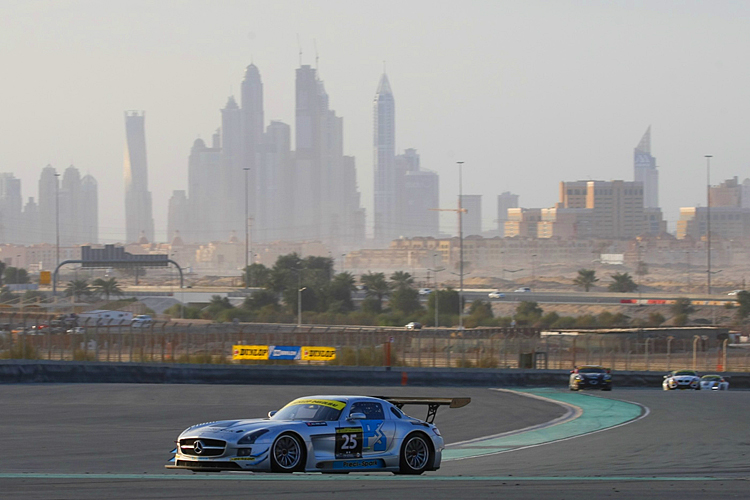 With two hours left in the 2013 Dunlop 24 Hours of Dubai, any of a dozen cars could win. (24hDubai.com)