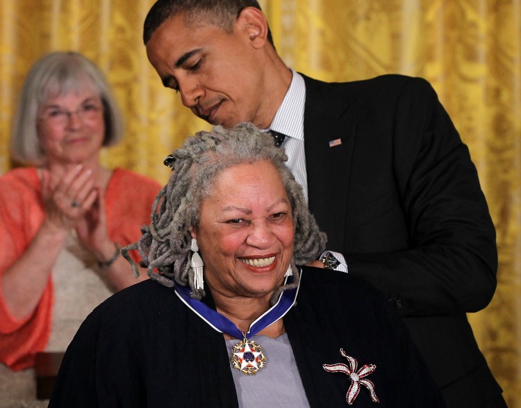 Novelist Toni Morrison is presented with a Presidential Medal of Freedom