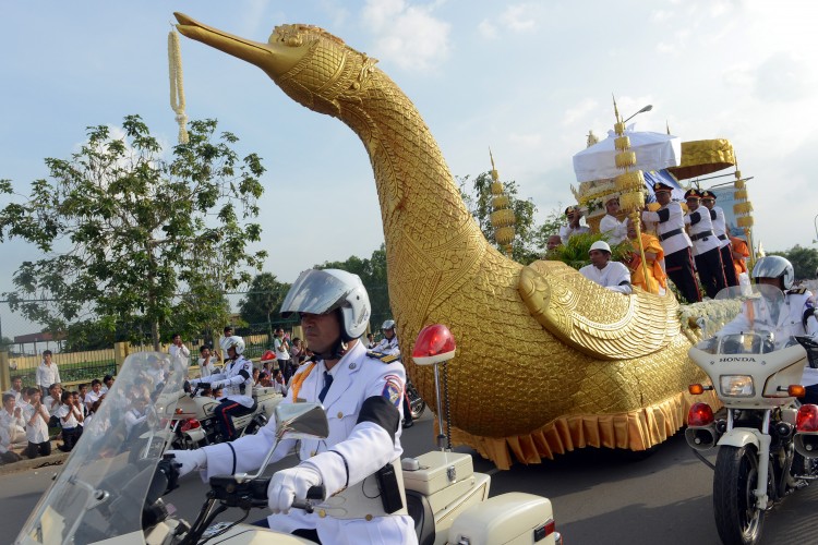 coffin of the late former king Norodom Sihanouk 