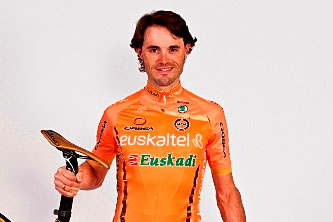 Samuel Sanchez won the General Classification of the 2012 Vuelta Ciclista al Pais Vasco with a brilliant performance in the Stage Six time trial. (fundacioneuskadi.com)