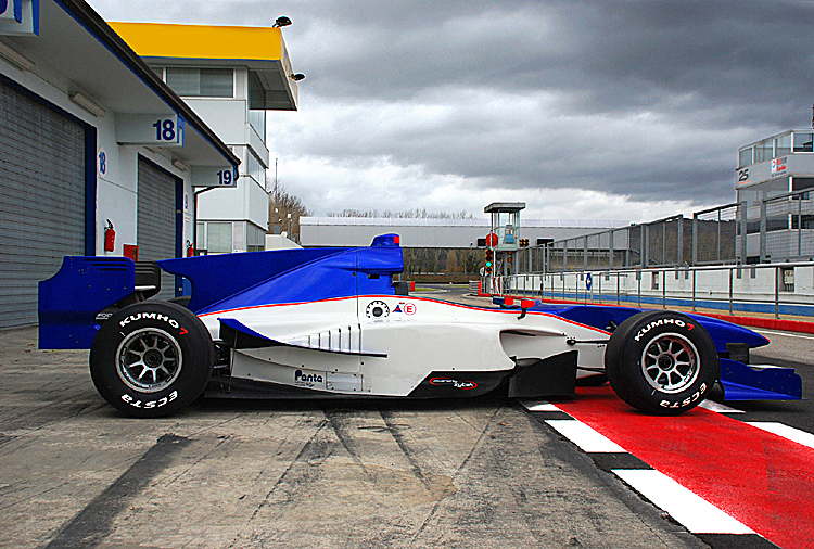 All Auto GP Lola-Zyteks will now be shod with racing rubber from Kumho Tyres. (Kumho Tyres) 
