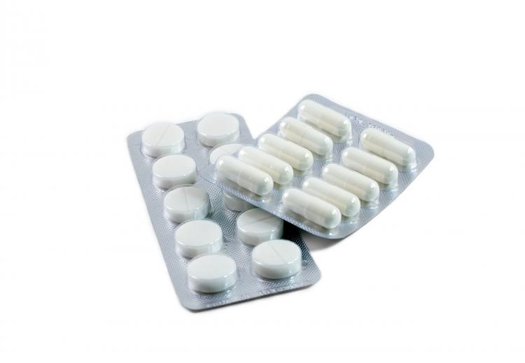 Proposed legislation would streamline Canada's Access to Medicines Regime to expedite exports of lower-priced, generic medicines to treat diseases such as AIDS, malaria, and tuberculosis in developing countries. (The Epoch Times)