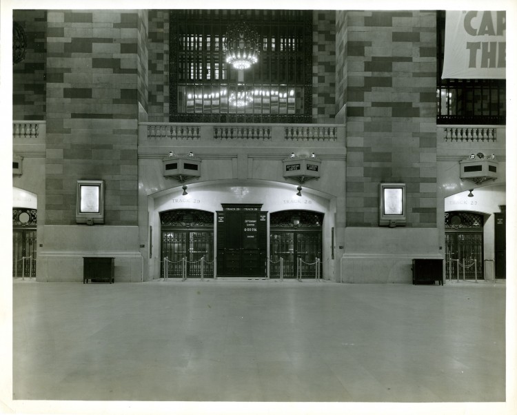  Tracks 28 and 29 viewed from the main concourse of the Grand Concourse Terminal in an undated photo. (Courtesy of MTA/MetroNorth Railroad)