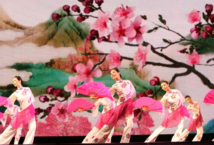 HOPE OF RENEWAL: As the plum blossom reminds people that spring and regeneration of life is near, Shen Yun Performing Arts brings hope through the renewal of Chinese culture.  (Shen Yun Performing Arts)