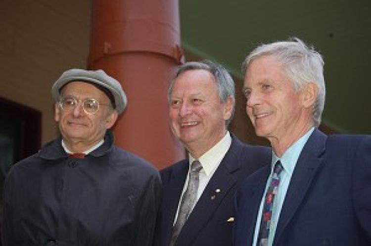 2007: NSW Member of Parliament Dr Reverend Moyes (centre) with international human rights lawyer David Matas (left) and former Canadian Secretary of State David Kilgour(right). (James Burke/The Epoch Times)