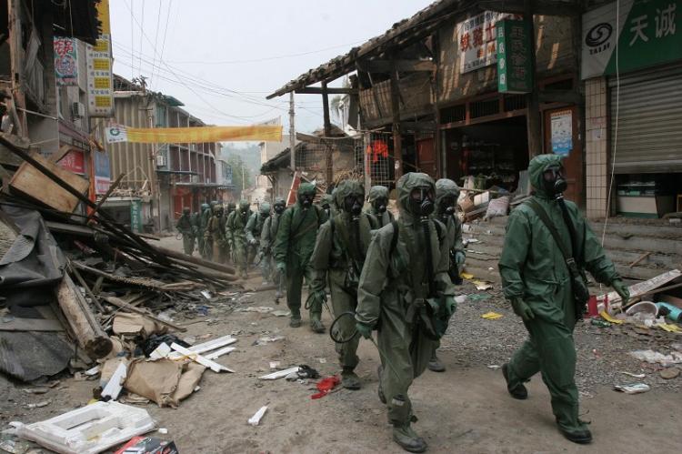 Contrary to regime announcements that water was safe to drink following the Sichuan earthquake last year, a huge chemical spill contaminated drinking water.  (The Epoch Times)