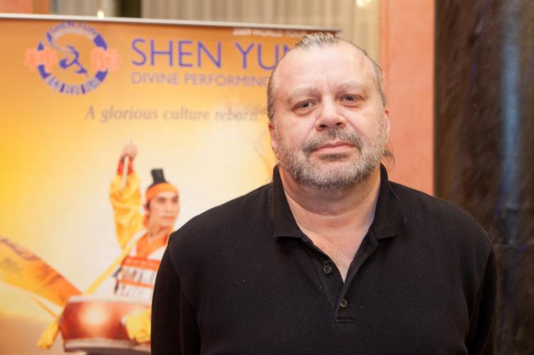 Mr. Hoffsten saw Shen Yun´s show for the second year in Linköping.'Tremendously fascinating,' was one of his impressions after seeing the show. (Jason Wang/The Epoch Times)