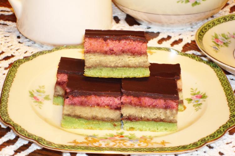 Italian tri-colour cookies are pretty as well as delicious. (Sandra Shields/The Epoch Times)