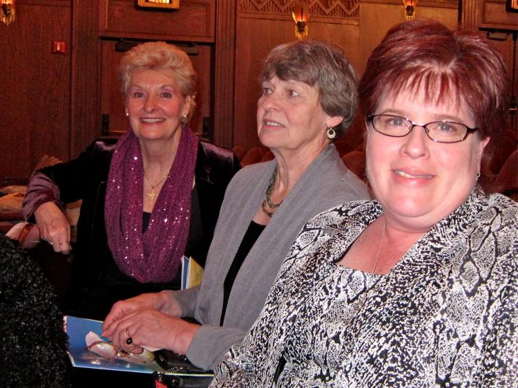 (L to R) Jacquiline Berry, Karalyn Wygmans and Sheryl Novak at Shen Yun Performing Arts in Chicago. (Valerie Avore/The Epoch Times)