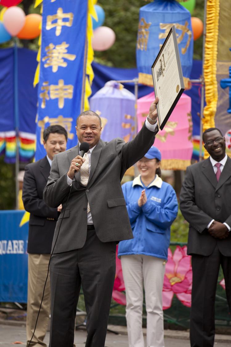New York State Assemblyman Eric Stevenson, of the Bronx, introduced a proclamation this week honoring May 13 as World Falun Dafa Day in New York.  (Ed Dai/The Epoch Times)