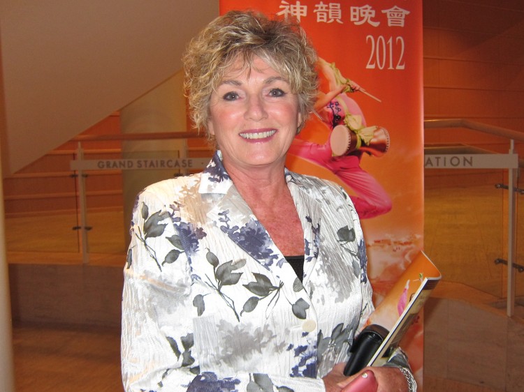 Jeanne Melashenko attends Shen Yun