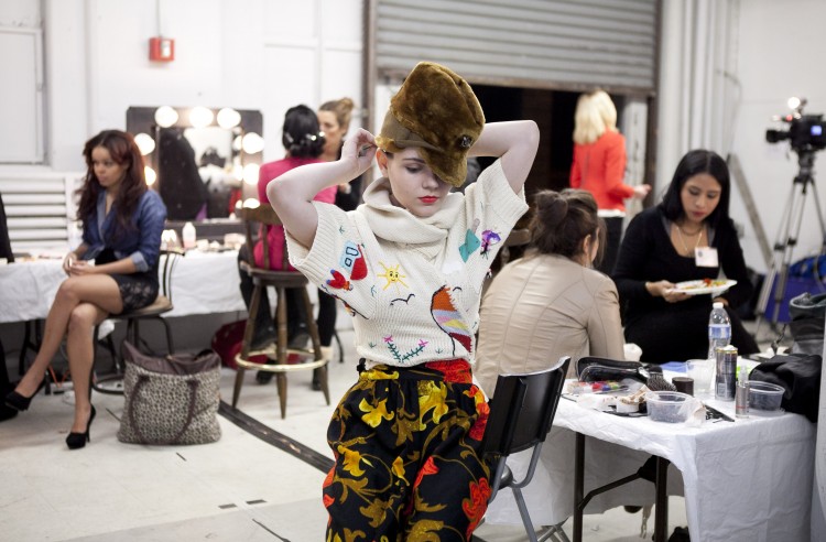  Models get ready for the Brooklyn Fashion Week's opening night on Feb. 28 in Brooklyn, New York. (Samira Bouaou/The Epoch Times)