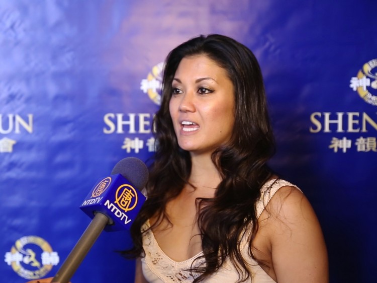 20130316_LasVegas_Afternoon_ChangYiYuan_ProDancer_NTD_ENG Professional dancer Jasmine Villamor was thrilled to attend Shen Yun