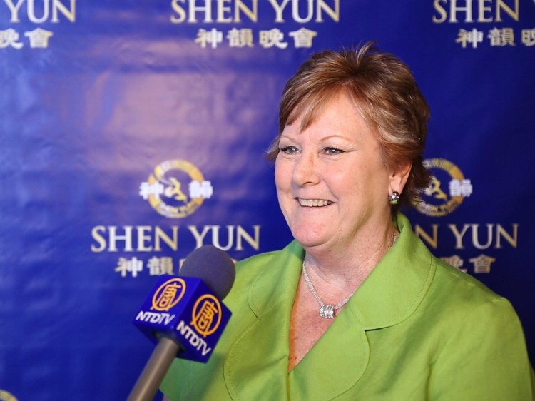 20130316_LasVegas_Afternoon_MandyHuang_SharonSmith_FormerProfessionalDancer_NTD_ENG