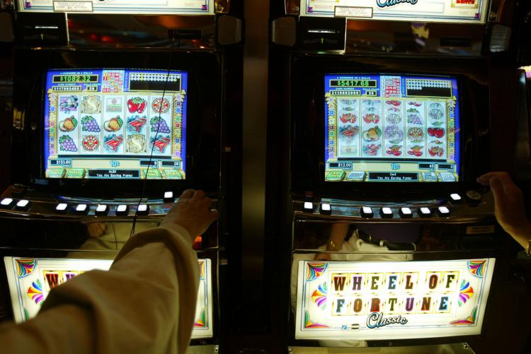 There is a legal requirement under the Gambling Act for gambling venues to identify problem gamblers and to intervene. (Joe Raedle/Getty Images) There is a legal requirement under the Gambling Act for gambling venues to identify problem gamblers and to intervene. (Joe Raedle/Getty Images)