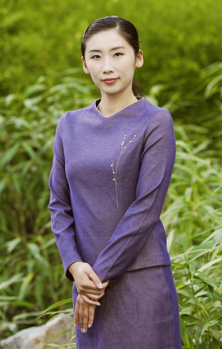 Michelle Ren, champion of the first international classic Chinese dance competition, choreographer and principal dancer of the Shen Yun Performing Arts New York Company (Dai Bing/The Epoch Times)