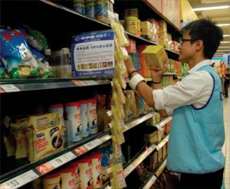 Septembre 24, a super market in Taiwan removed dairy products from China. (Getty Images)
