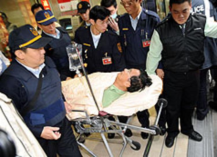 Former Taiwanese president Chen Shui-bian was hospitalized after complications from his hunger strike in jail.  (Central News Agency)