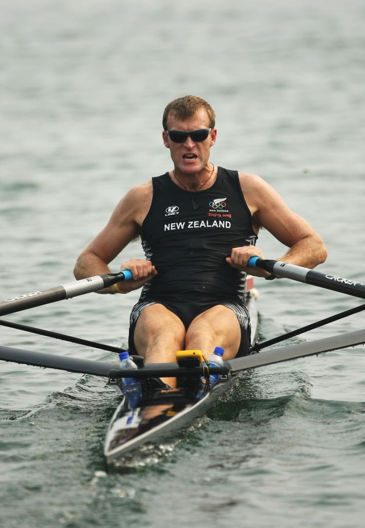 BEIJING - Mahe Drysdale of New Zealand competes in the Men's Single Sculls Heat 2 at Shunyi Olympic Rowing-Canoeing Park during Day 1  (Jonathan Ferrey/Getty Images)