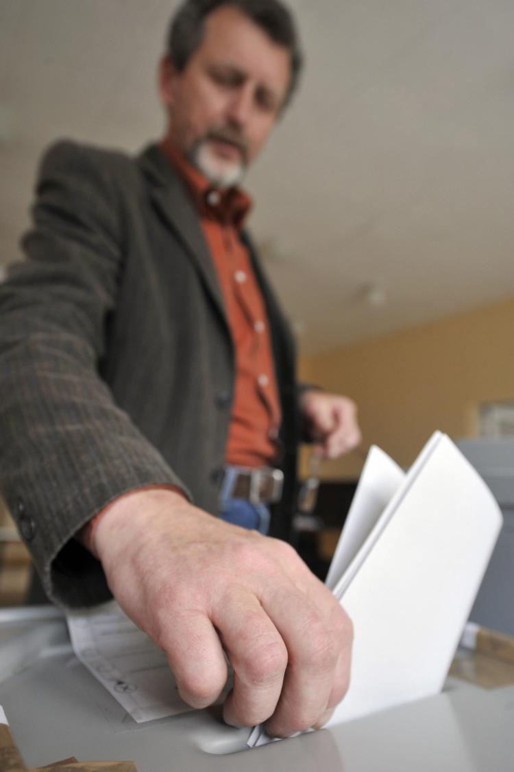Irish general election will take place in early 2011 (JOHN MACDOUGALL/AFP/Getty Images)