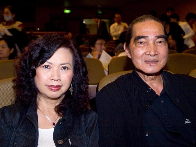 Mr. Han Jintian, accompanied by his wife,at the Shen Yun Performing Arts 2009 World Tour presentation in Hsinchu. (The Epoch Times)