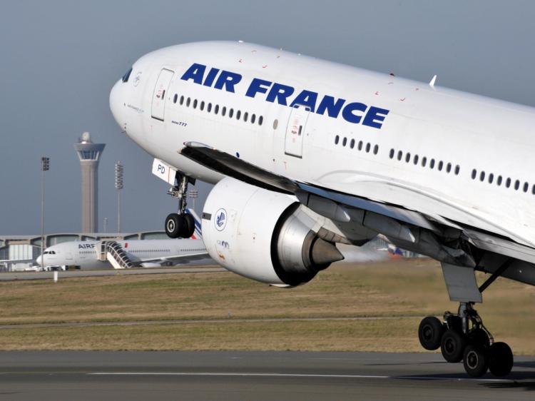 A French carrier Air France taking off. (Eric Piermont/AFP/Getty Images)