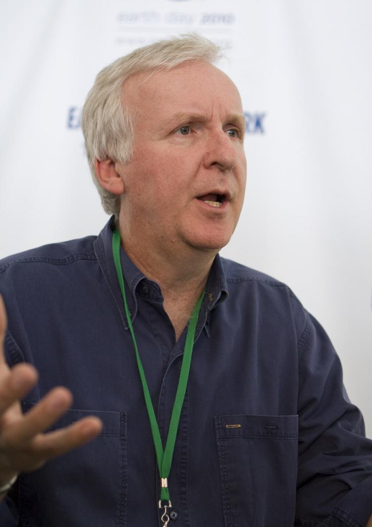 AVATAR: James Cameron, director of 'Avatar' and 'Titanic' discusses environmental issues at the Earth Day 2010 Climate Rally in Washington. His movie 'Avatar' will return to theater on Aug. 27 with over eight minutes of new footage.  (Lisa Fan/The Epoch Times)