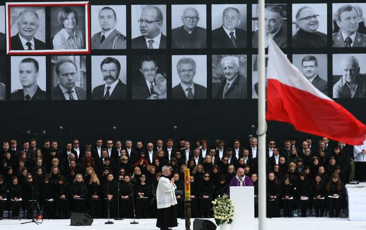 Archbishop Jozef Kowalczyk (C, R) conducts a mass during a public memorial service on Pilsudski square in Warsaw on April 17, 2010 for the 96 victims of last April 10's air crash in Smolensk that killed Poland's president Lech Kaczynski.   (Radek Pietruszka/Getty Images )
