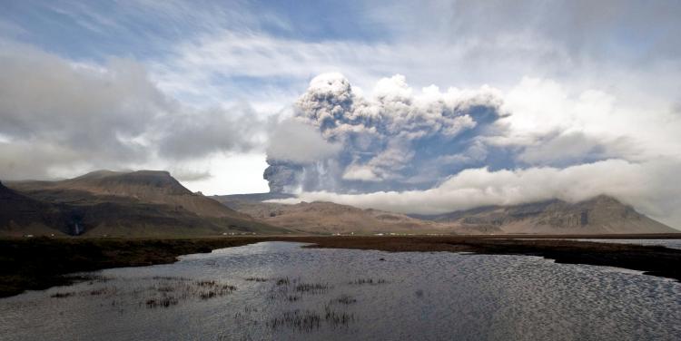 A large plume of ash is seen coming from Iceland's Eyjafjallajokull volcano on May 5. On Sunday, the Iceland Meteorological Office said that the volcano stopped spewing ash.  (Halldor Kolbeins/AFP/Getty Images)