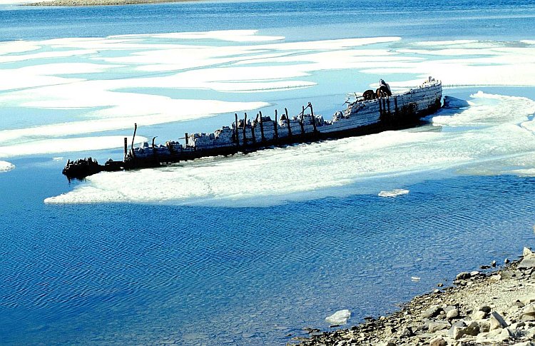 A photo of the wreck of the Maud