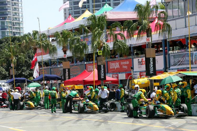 The 2008 Nikon Indy 300 on the Gold Coast is expected to attract more than 300,000 spectators this weekend. (Dennis Dalbon)