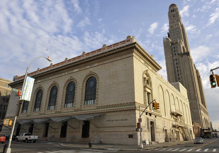 The Chinese New Year Splendor is set to enchant New Yorkers at the 100-year-old Howard Gilman Opera House at Brooklyn Academy of Music over the weekend.  (Dai Bing/The Epoch Times)