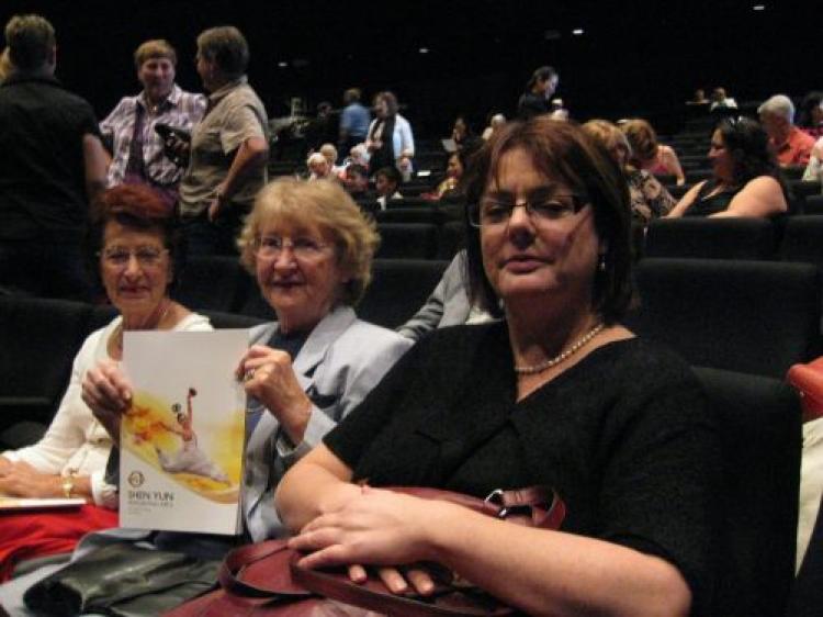 Three buoyant ladies at intermission: Tanya on the right, Shirley in the middle, and Maryna on the left (Gao Deming/The Epoch Times)